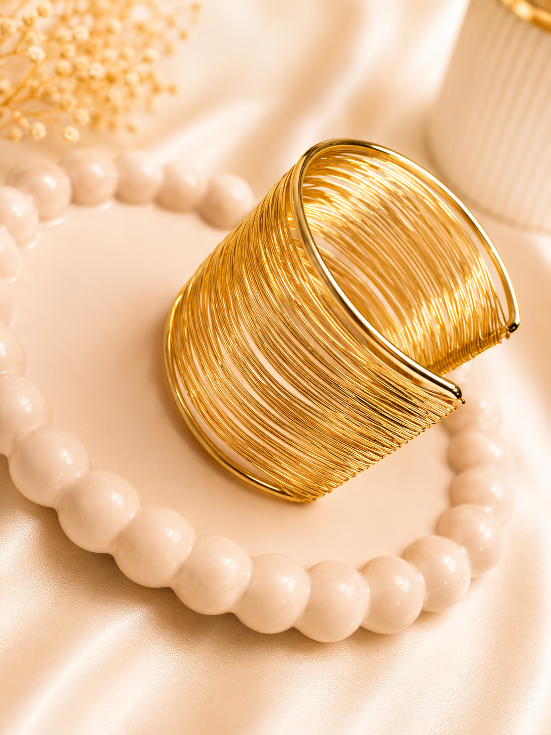 The statement cuff